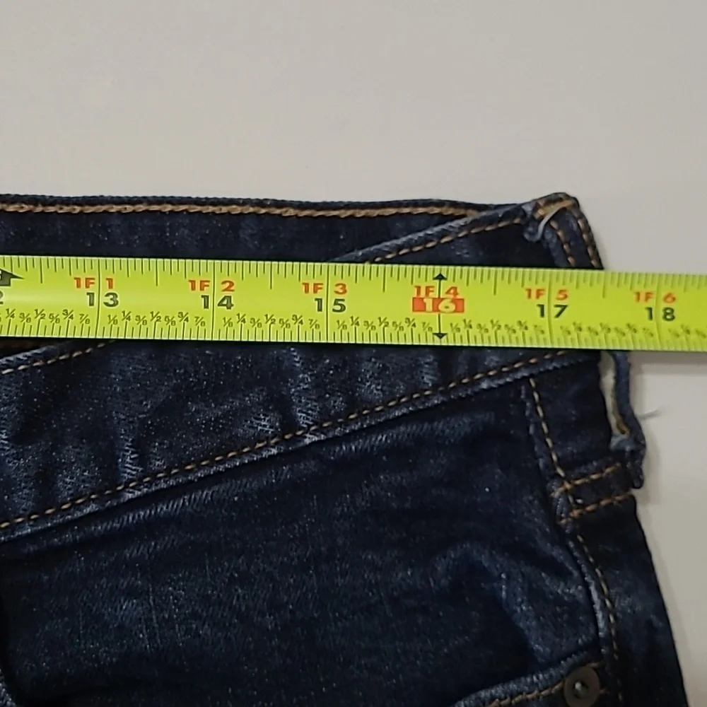 Old Navy Slim Jeans in Dark Blue Wash size 36x32. *See Measurements*